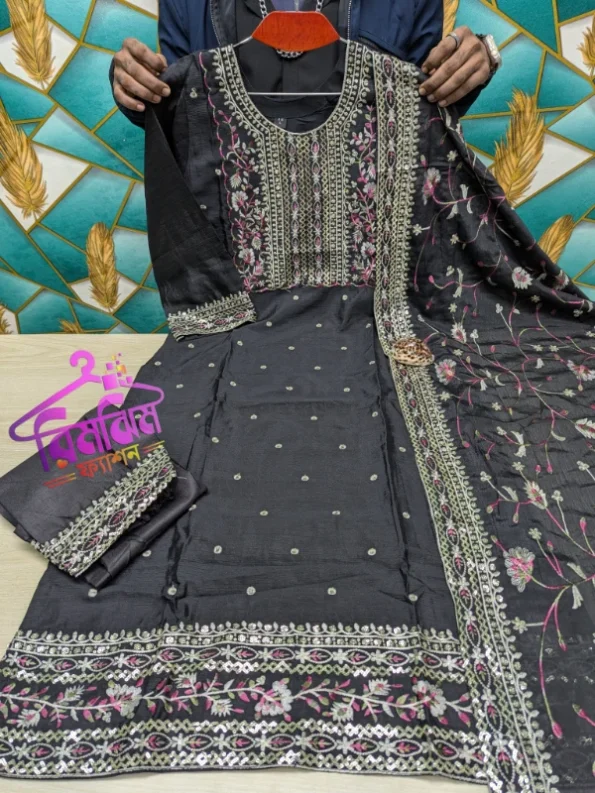 লাক্সারি জর্জেট সিকুয়েন্স 4 পিস ড্রেস