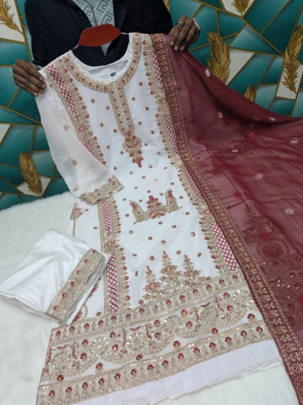 লাক্সারি জর্জেট সিকুয়েন্স 4 পিস ড্রেস