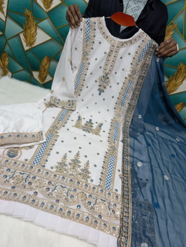 লাক্সারি জর্জেট সিকুয়েন্স 4 পিস ড্রেস