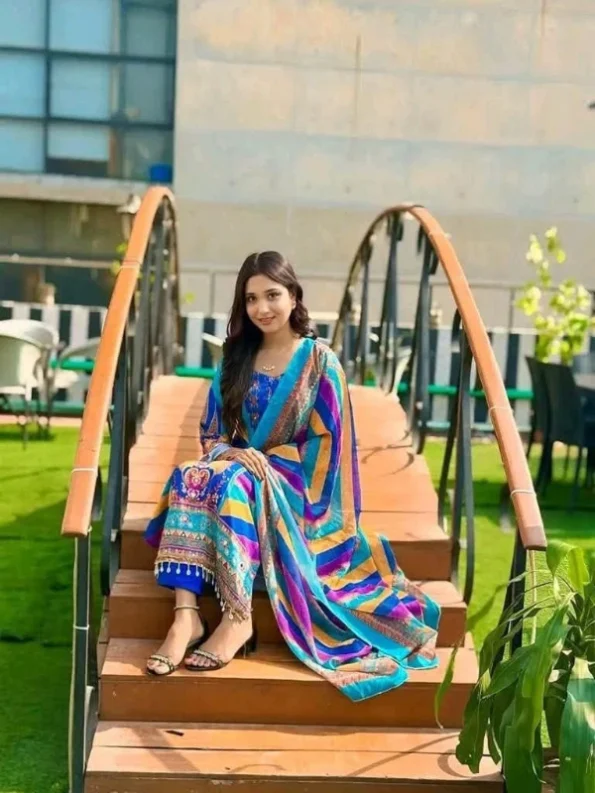 প্রিমিয়াম পাকিস্তানি ইন্সপায়ার থ্রি পিস