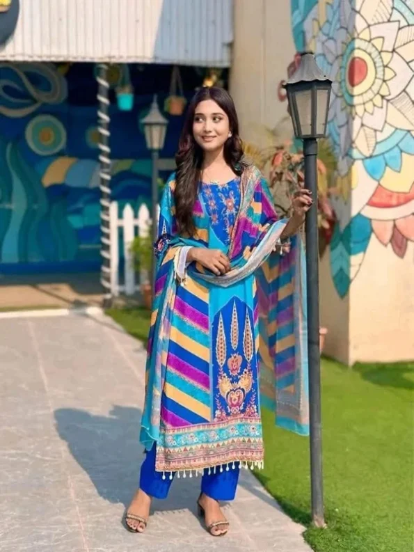 প্রিমিয়াম পাকিস্তানি ইন্সপায়ার থ্রি পিস