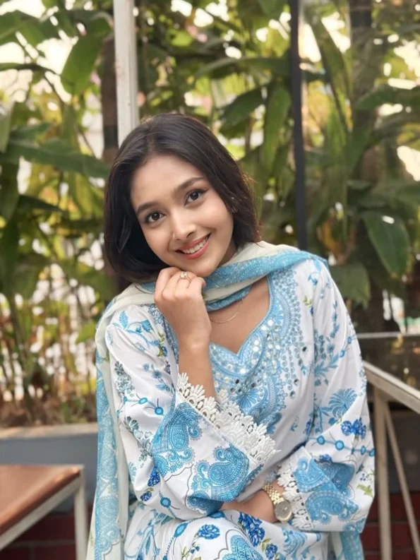 প্রিমিয়াম পাকিস্তানি ইন্সপায়ার থ্রি পিস